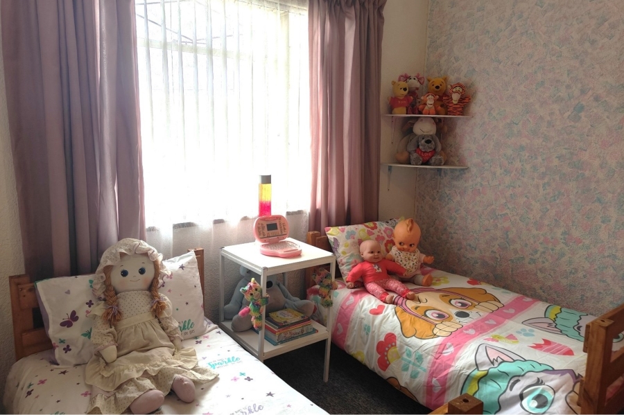 5 Bedroom Property for Sale in Dalsig Western Cape